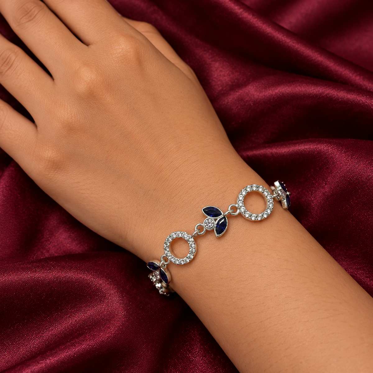 Classy lavender purpole stone silver bracelet product image 1 [product-intake-media:4065b60c-47d2-4c34-ab4d-84ab5dd41ae3]