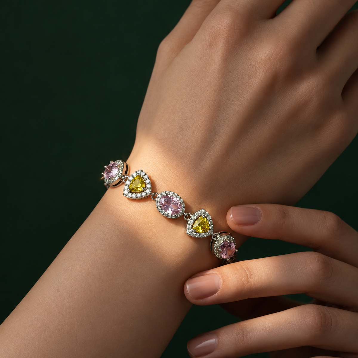 Sparkling CZ stone slider/ adjustable Silver bracelet product image 1 [product-intake-media:6f5697d2-fa20-451e-bdda-b8d603a894e3]