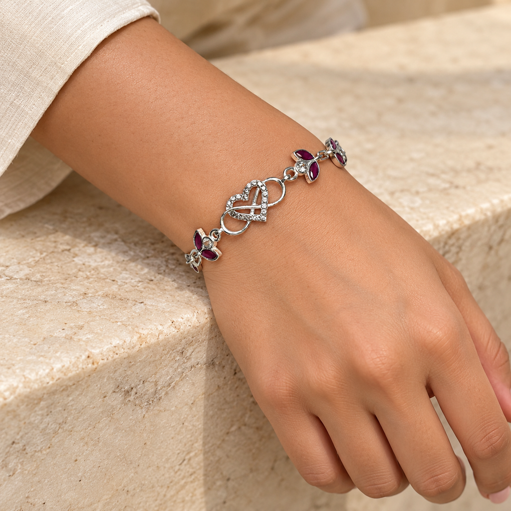 Floral butterfly style infinity love silver bracelet product image 1 [product-intake-media:2ce4f653-b8c9-460e-848a-35695bd91d7c]