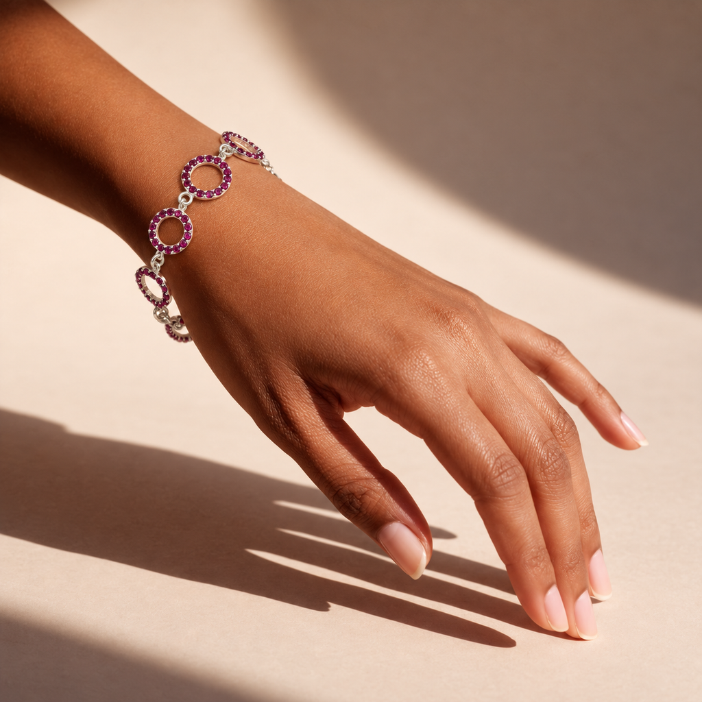 Silver Open Circle Link Bracelet with Pink Stone Accents product image 1 [product-intake-media:9b1bb683-6828-470c-8769-2c0419a303ce]