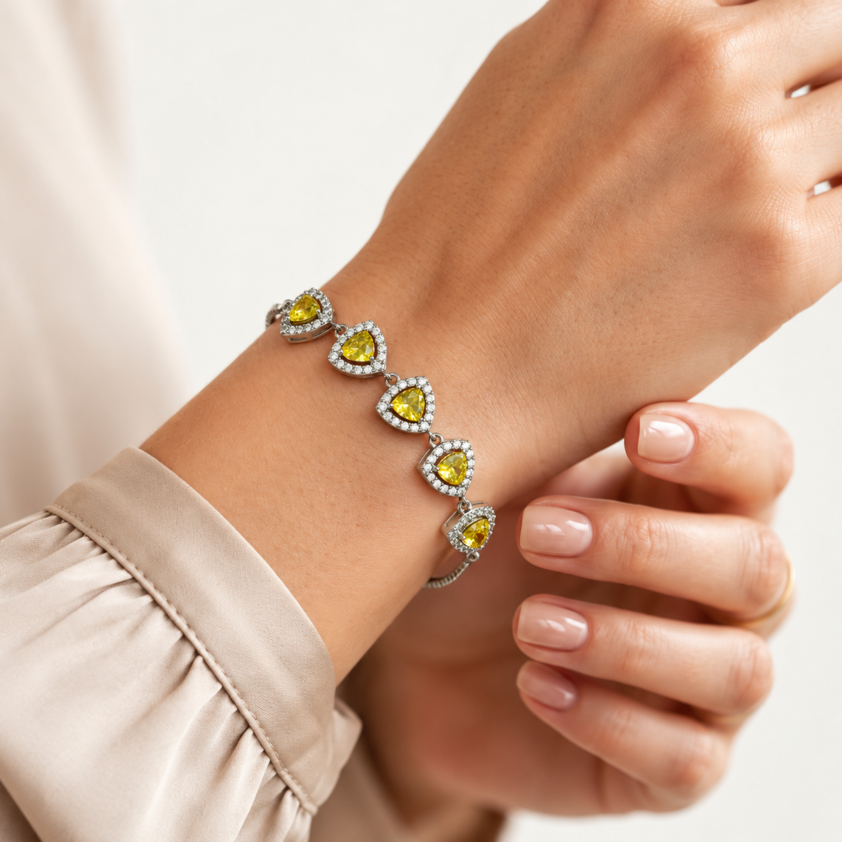 Elegant Golden yellow CZ stone adjustable Silver Bracelet product image 2 [product-intake-media:4dd52cd9-e868-4021-9b2c-6cffe441d524]
