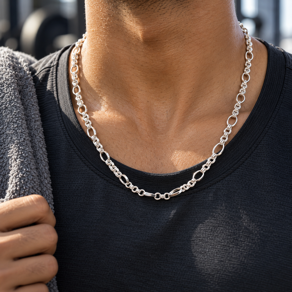 Silver-Tone Mixed Link Chain Necklace with Oval and Multi-Ring Round Links product image 2 [product-intake-media:b32cb40e-e793-4833-8d7d-b8915f557328]