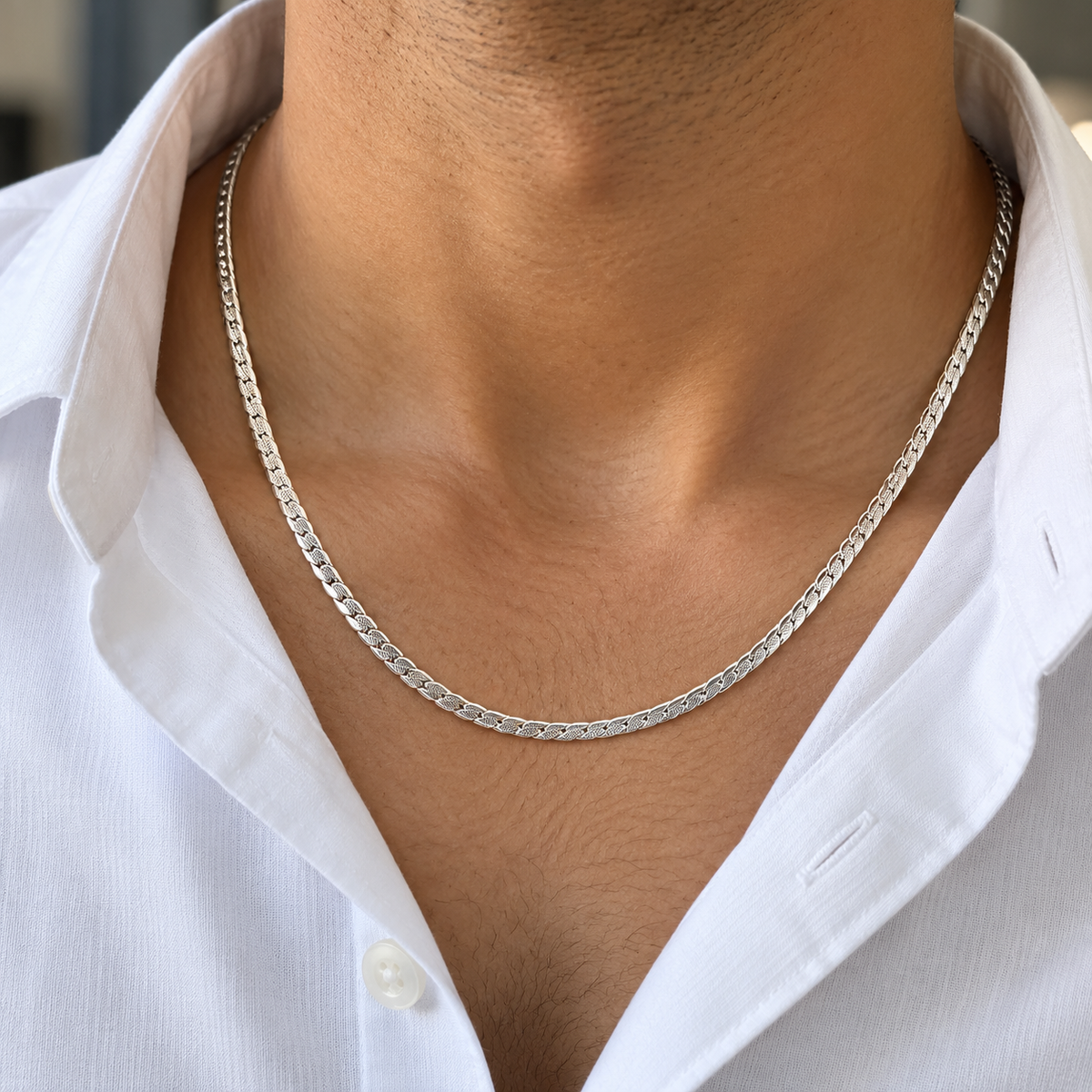 Light weight Victoria Silver chain product image 5 [product-intake-media:d65f05e1-1e16-4ceb-8a7f-20de9c6a75ee]