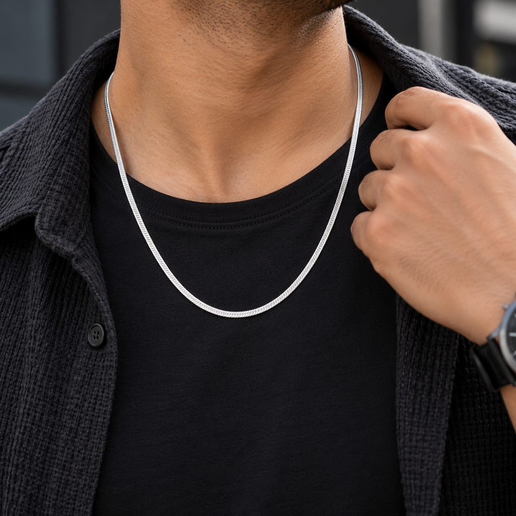 Sleek silver flat snake chain product image 6 [product-intake-media:054e6202-c83b-42ed-9e55-d0e952e7e3b0]