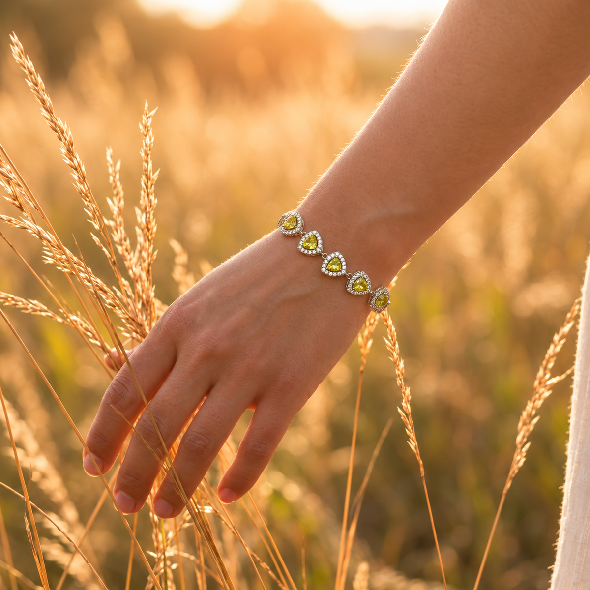 Elegant Golden yellow CZ stone adjustable Silver Bracelet product image 6 [product-intake-media:298f39a3-d7ca-4ab8-abb8-e30509259e8e]