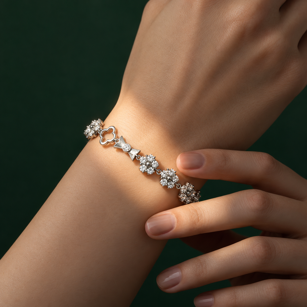 Silver crystal clover adjustable bracelet product image 9 [product-intake-media:784ae9dd-2d41-4f24-9e2d-fb8885a342a0]