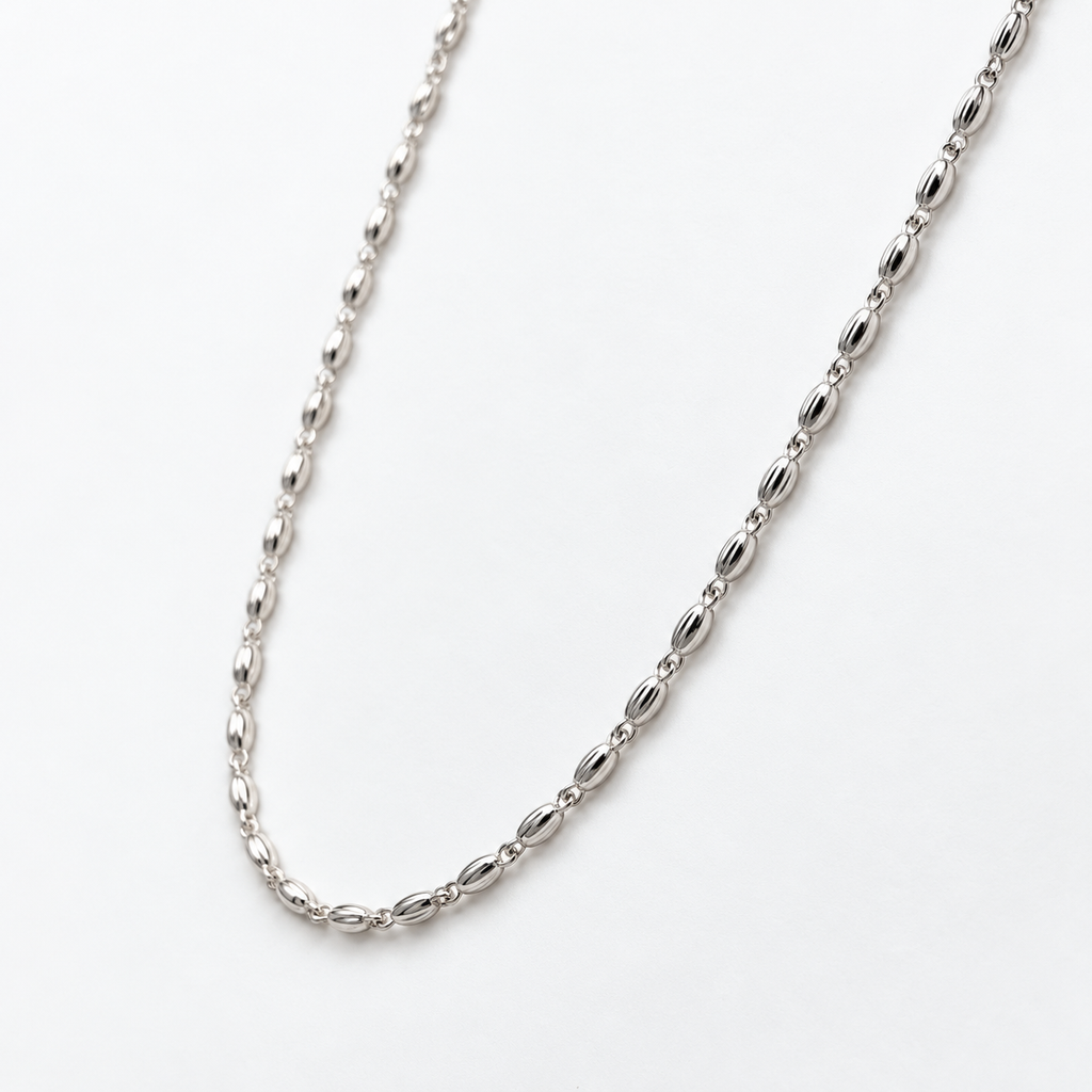 Sterling Silver Fluted Oval Bead Link Chain Necklace with Lobster Clasp product image 13 [product-intake-media:df78b492-9240-423e-b428-9e9f61710558]