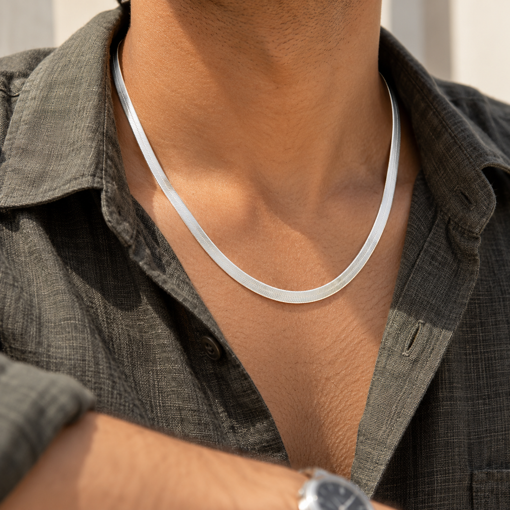 Flat Herringbone Snake Chain Silver Necklace with Lobster Clasp, Chains product image 17 [product-intake-media:fd16189f-dcd5-486e-978f-13e718a77c3f]