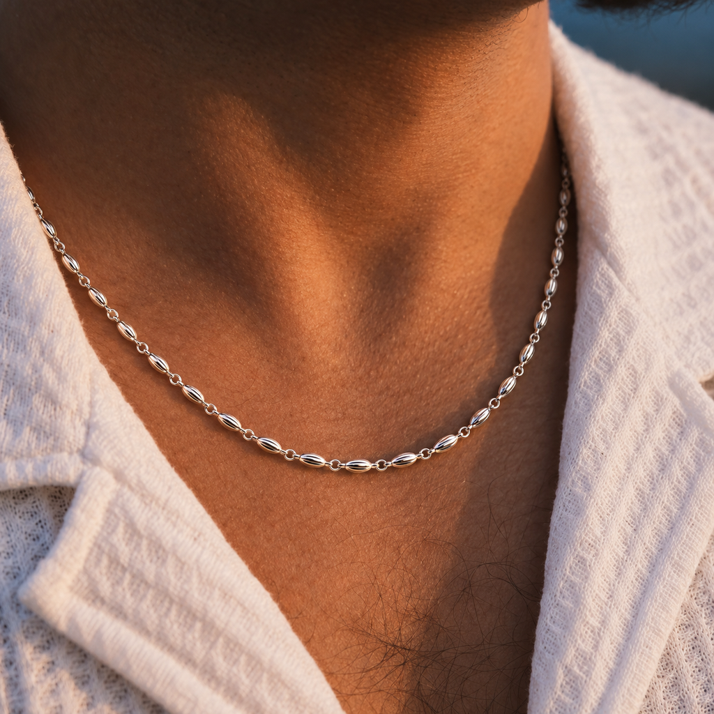 Sterling Silver Fluted Oval Bead Link Chain Necklace with Lobster Clasp product image 18 [product-intake-media:d61b1541-a099-426f-9e3f-8c1fb58b0e0e]