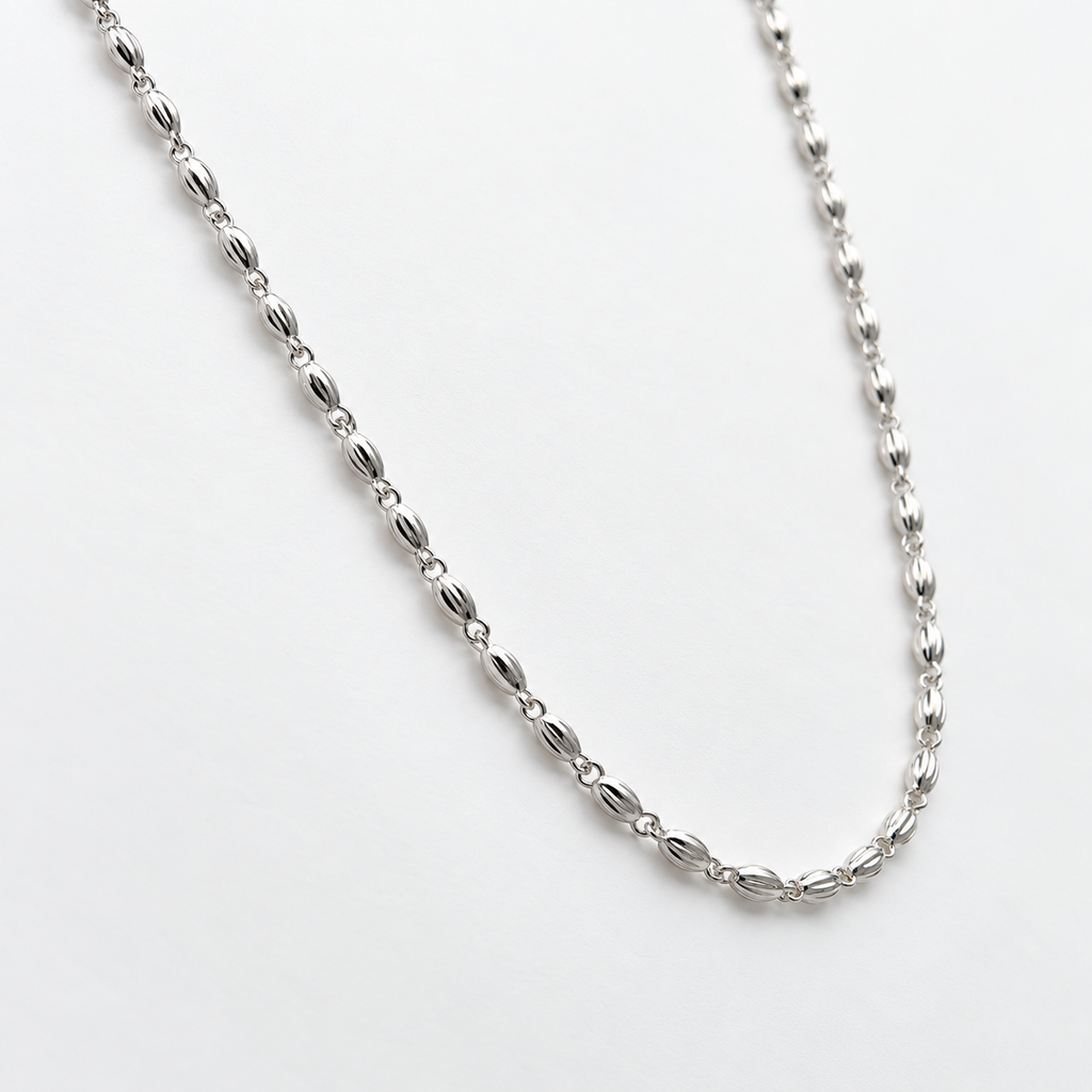 Sterling Silver Fluted Oval Bead Link Chain Necklace with Lobster Clasp product image 20 [product-intake-media:15c755c0-fe5f-4227-ae9e-c6c282383374]