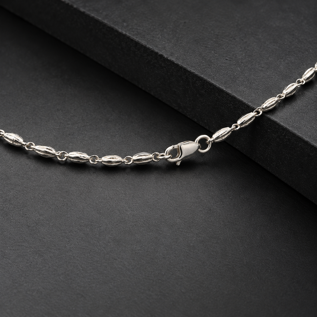 Sterling Silver Fluted Oval Bead Link Chain Necklace with Lobster Clasp product image 23 [product-intake-media:5d518322-758d-4af0-ab6e-5eaa9d295308]