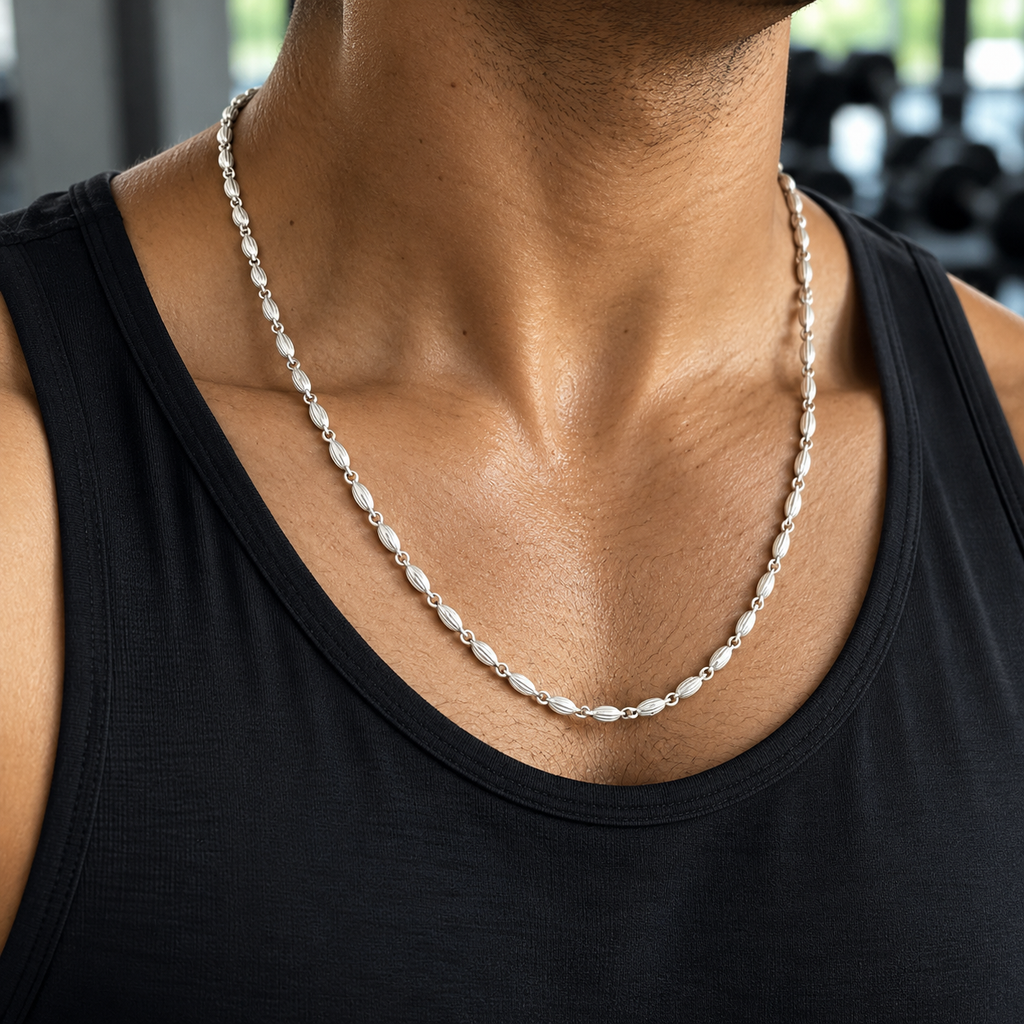Sterling Silver Fluted Oval Bead Link Chain Necklace with Lobster Clasp product image 29 [product-intake-media:5e2cbba1-9ef8-4ee3-b522-d5a72ac7700f]