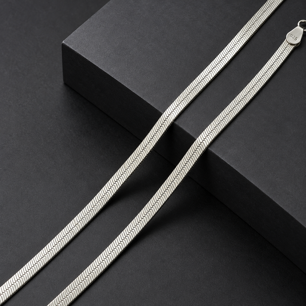 Flat Herringbone Snake Chain Silver Necklace with Lobster Clasp, Chains product image 29 [product-intake-media:b2102076-fa80-4c8a-9767-fe2c914e996a]