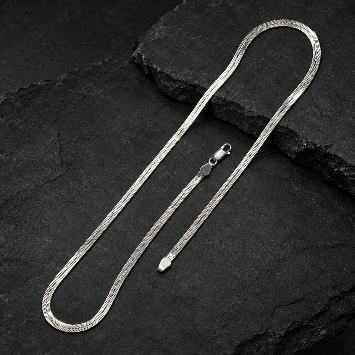 Flat Herringbone Snake Chain Silver Necklace with Lobster Clasp, Chains product image 33 [product-intake-media:5b31e9c4-8318-40ac-9ed0-6e80156d956a]
