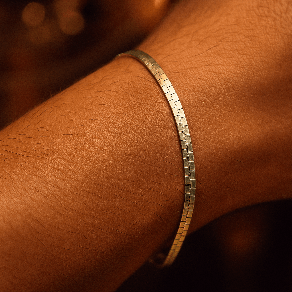 The 925 Sterling Silver Signature Bracelet - Celestora - India - - - Bracelet for Men, Boys, Gift for Men, Brother, Boyfriend, Husband
