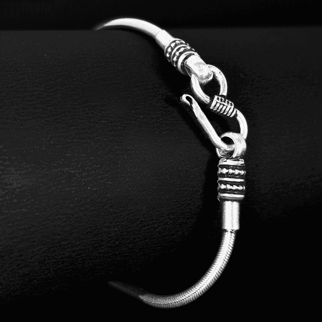 The 925 Sterling Silver Gravity Bracelet | Snake Chain - Celestora - India - Elegant - - Bracelet for Men, Boys, Gift for Men, Brother, Boyfriend, Husband