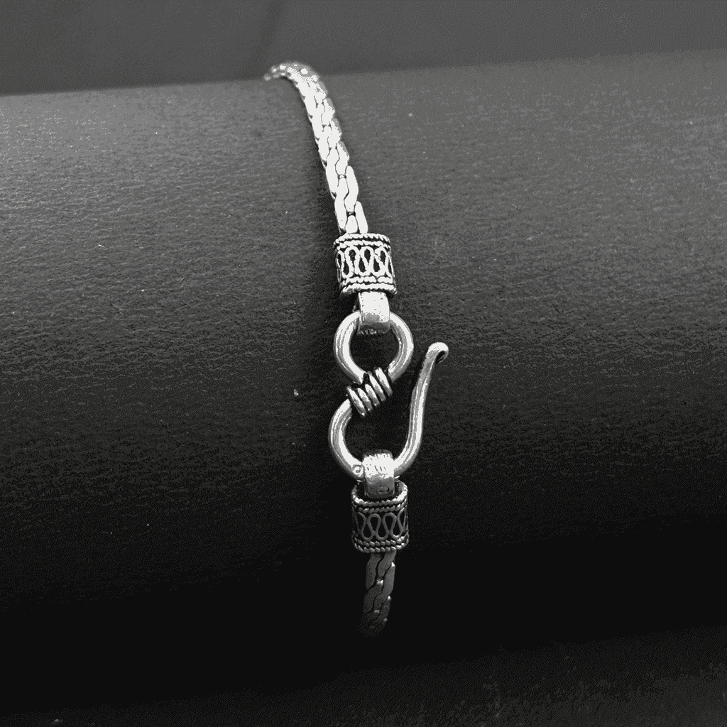 The 925 Sterling Silver Signature Bracelet - Celestora - India - Infinity | 8 inches - - Bracelet for Men, Boys, Gift for Men, Brother, Boyfriend, Husband