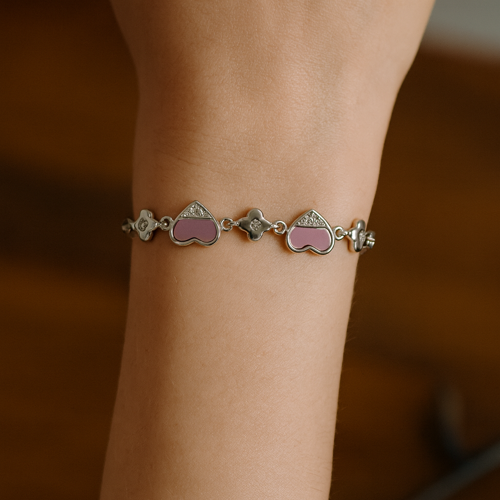 925 Sterling Silver Pretty Heart Bracelet