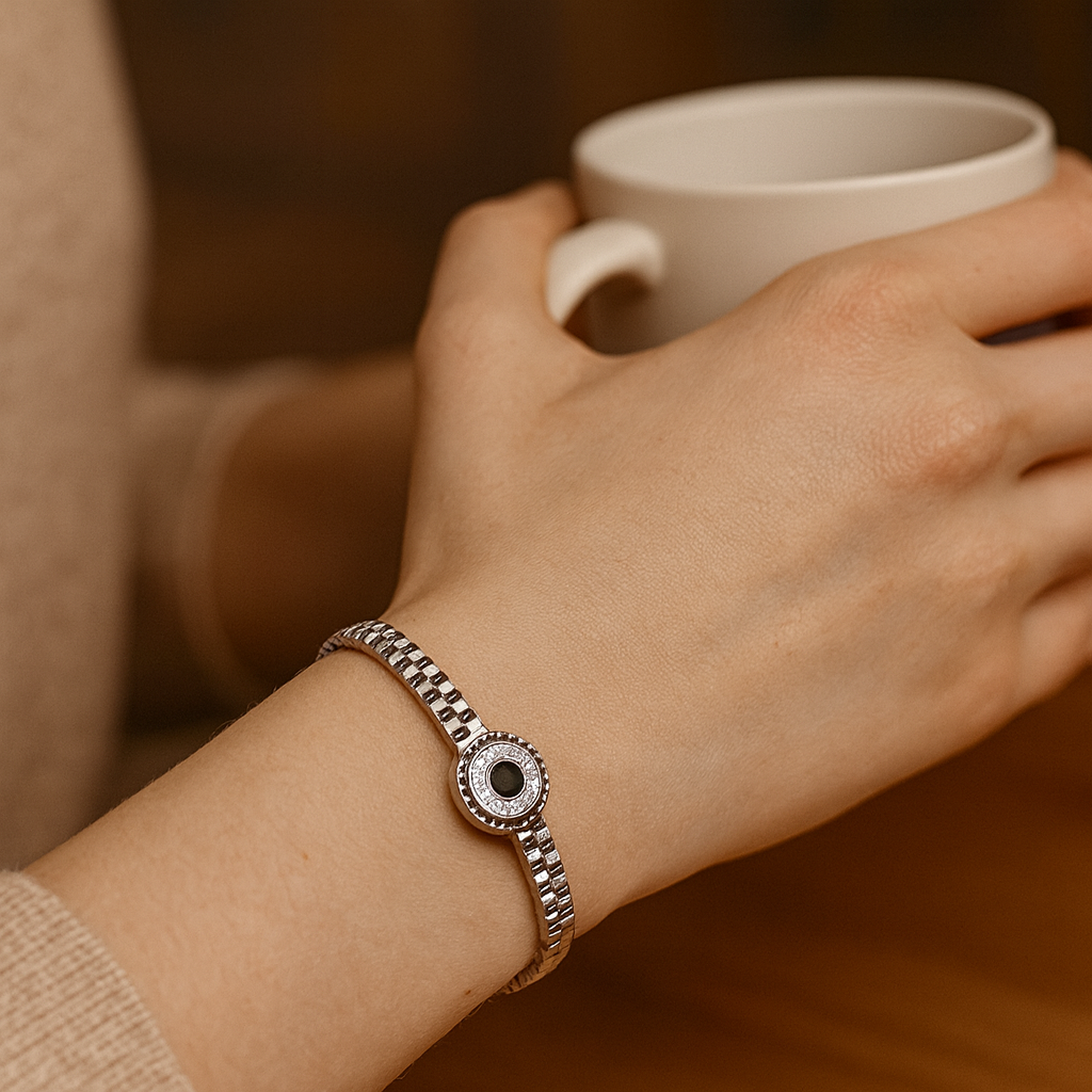 925 Sterling Silver Bliss Circle Bangle