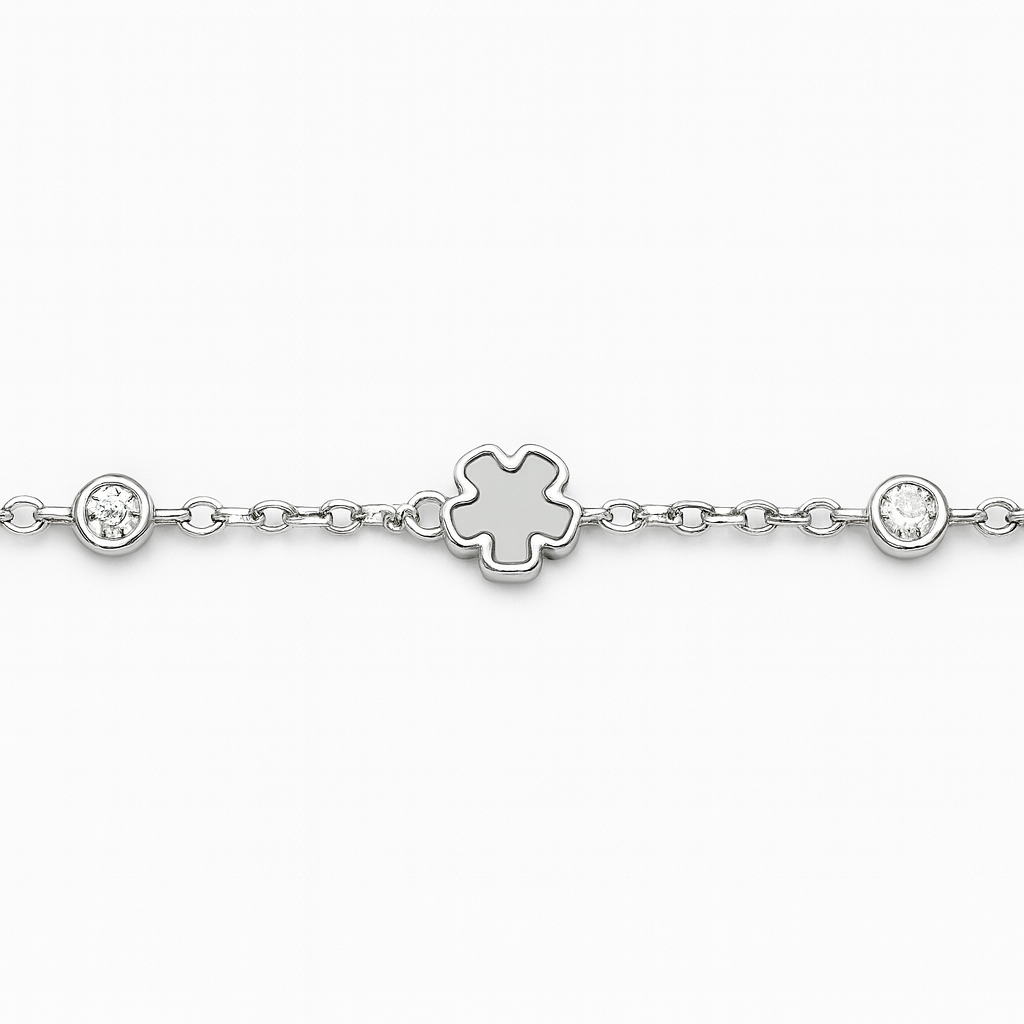 Delicate Silver Clover Motif Chain Bracelet with Stones