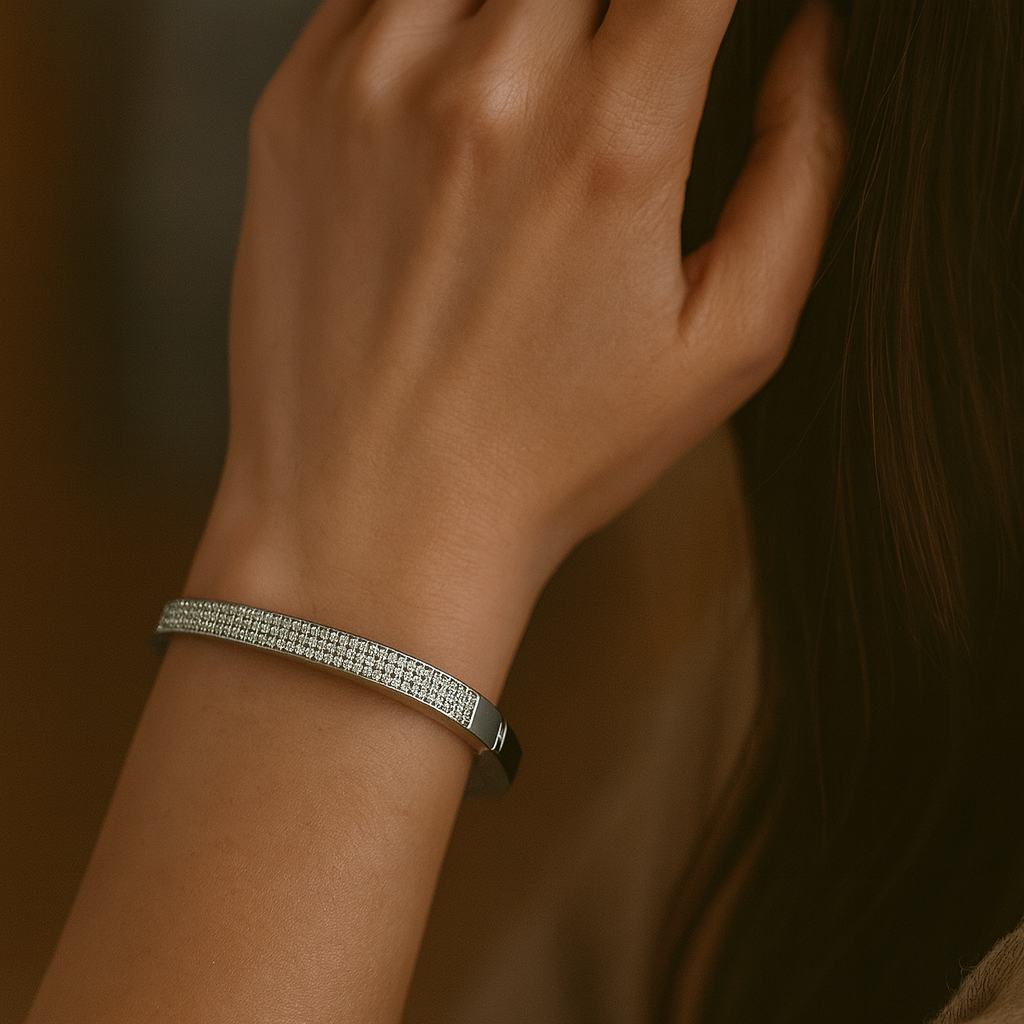 925 Sterling Silver Diamond Mist Kada Bangle