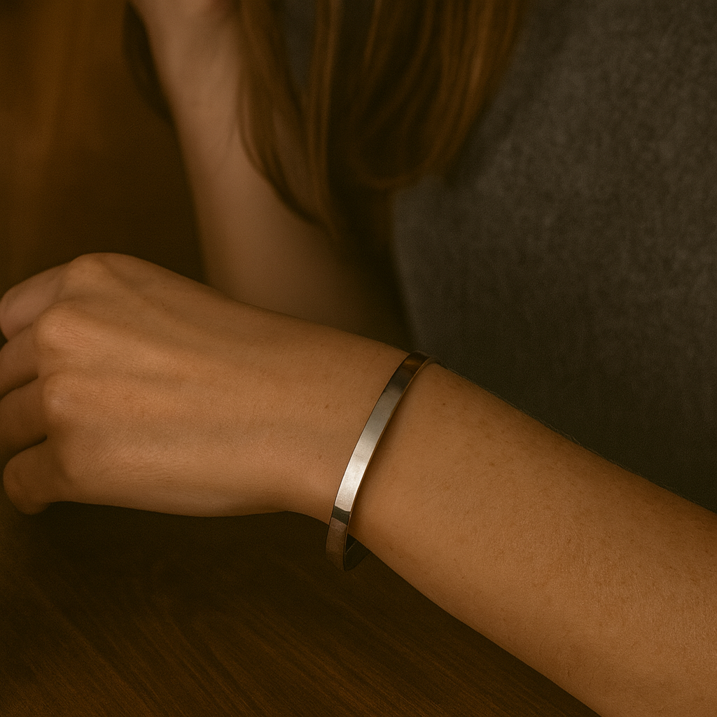 925 Sterling Silver Dazzle Bangle