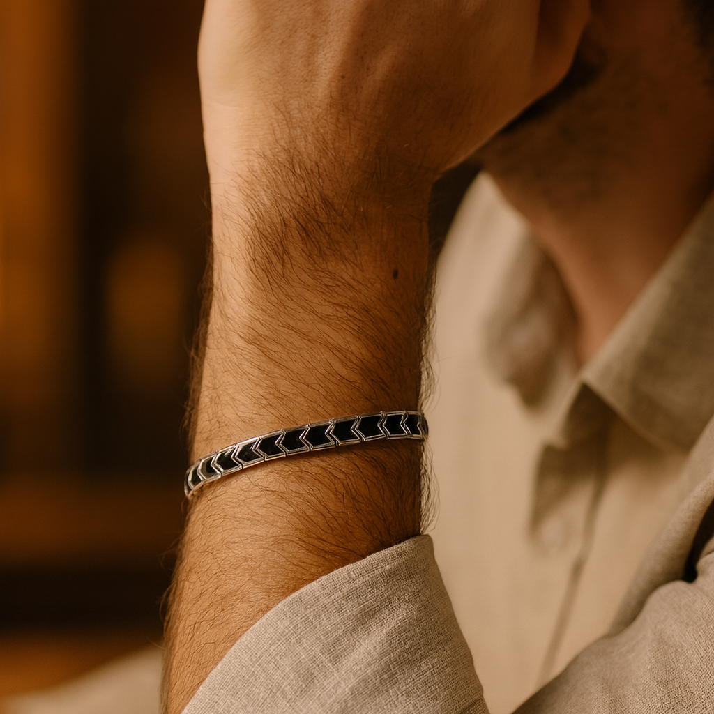 925 Sterling Silver Arrow Link Bracelet