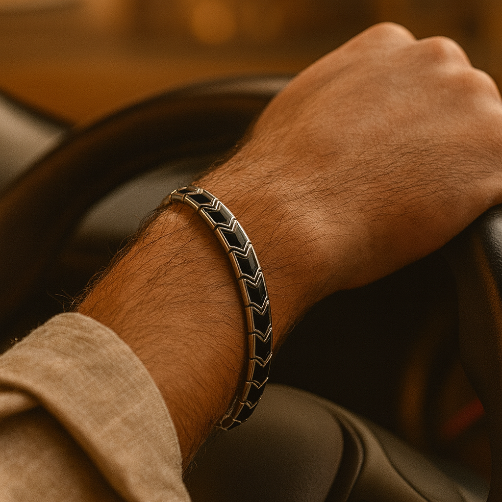 925 Sterling Silver Arrow Link Bracelet