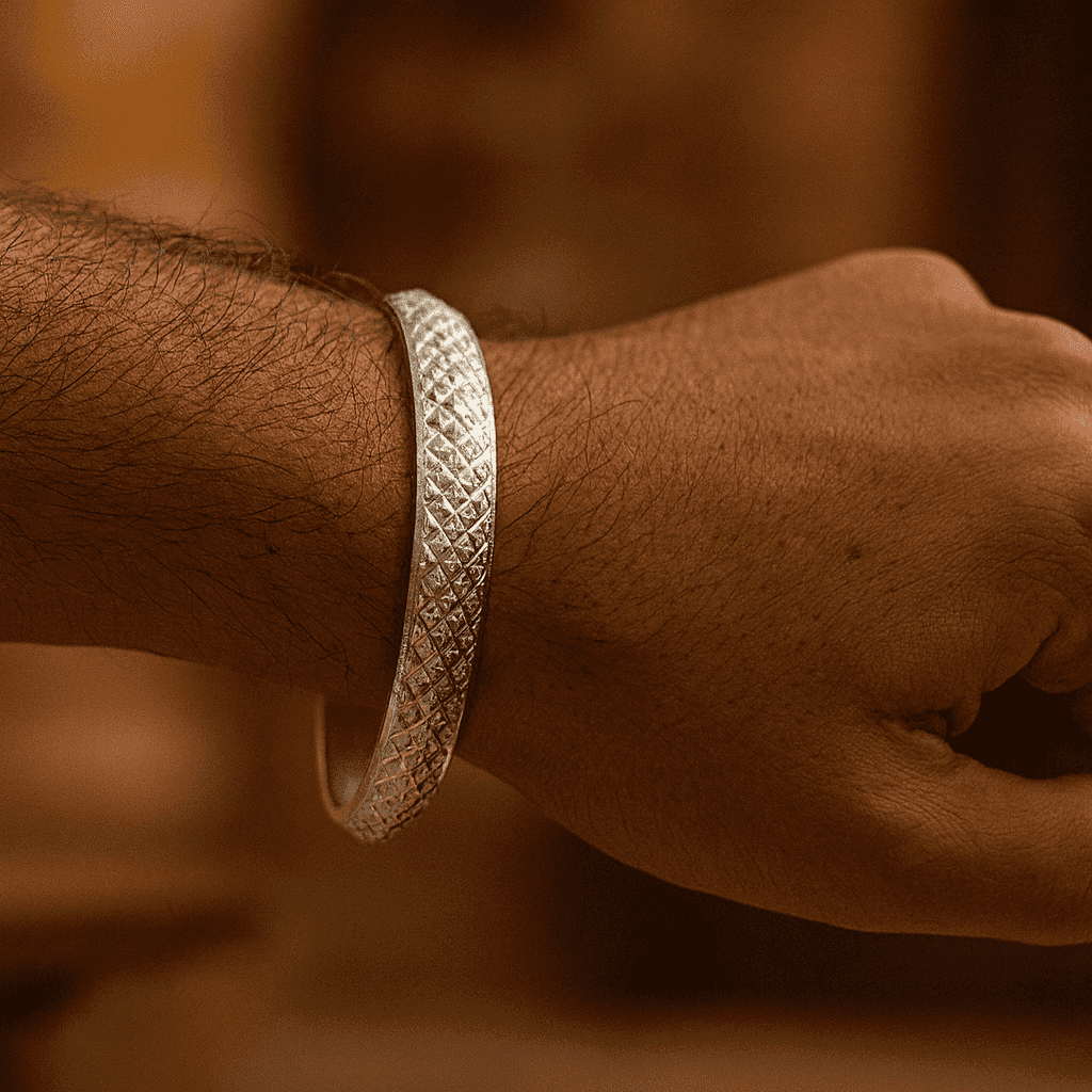 925 Sterling Silver Royal Diamond Cut Kada - Celestora - India - - - Cuff / Kada for Men, Boys, Gift for Men, Brother, Boyfriend, Husband