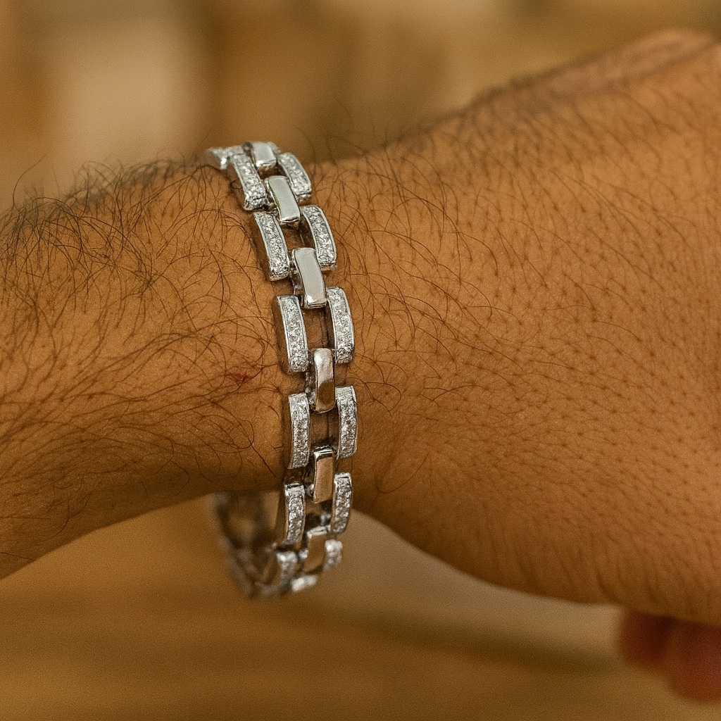 The 925 Sterling Silver Iced Box Link Bracelet