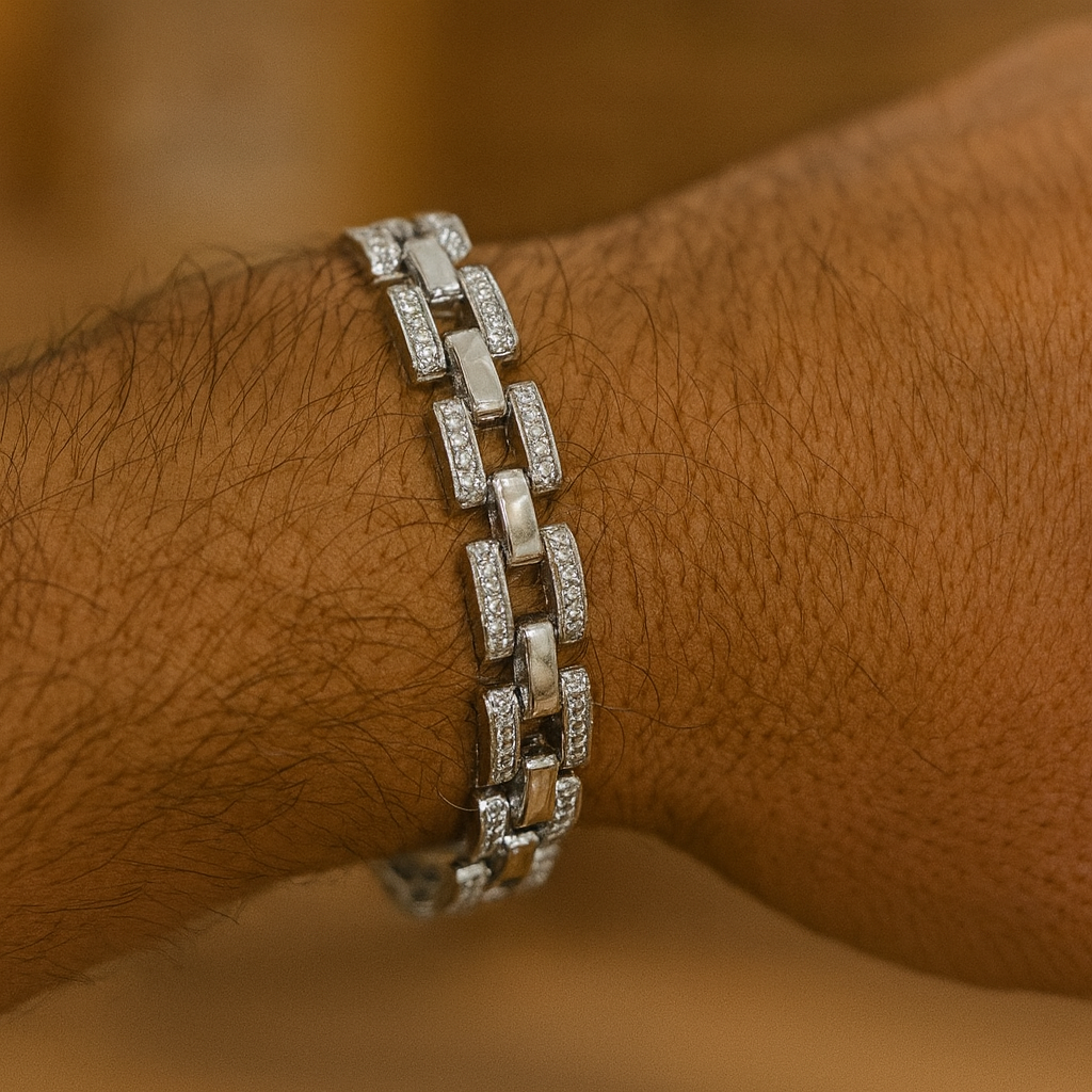 The 925 Sterling Silver Iced Box Link Bracelet