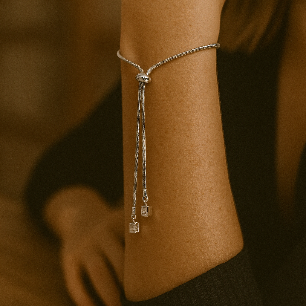 925 Sterling Silver Black Bead Evil Eye Bracelet (Adjustable)