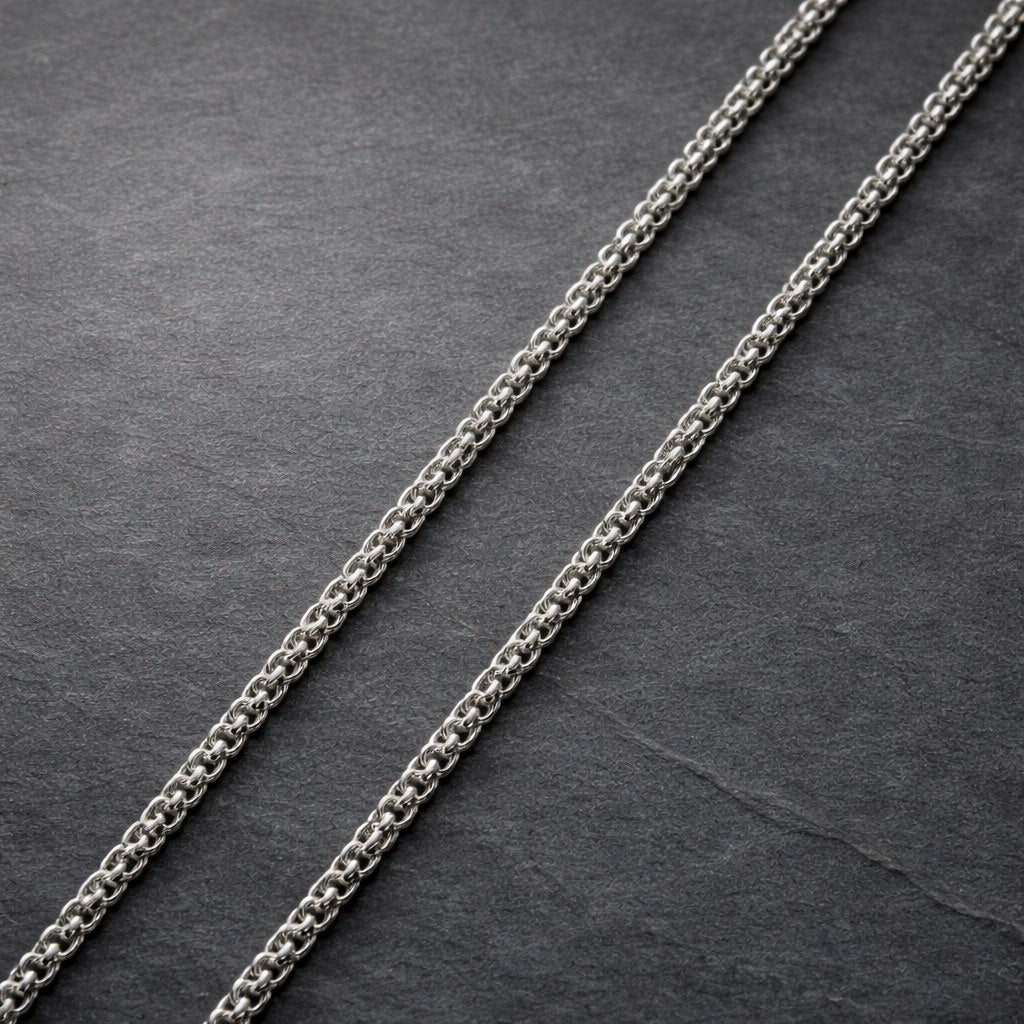 Strong Curved Box Chain