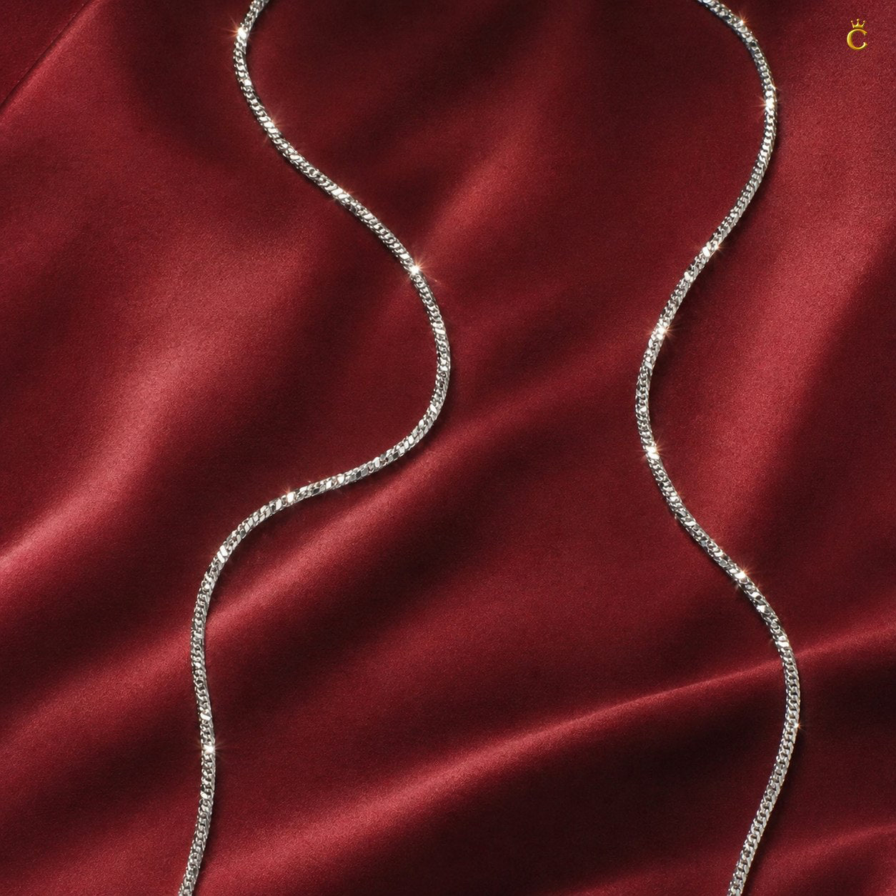 Elegant Silver Shimmer Link Chain