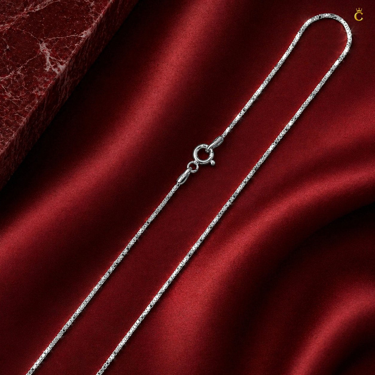 Elegant Silver Shimmer Link Chain