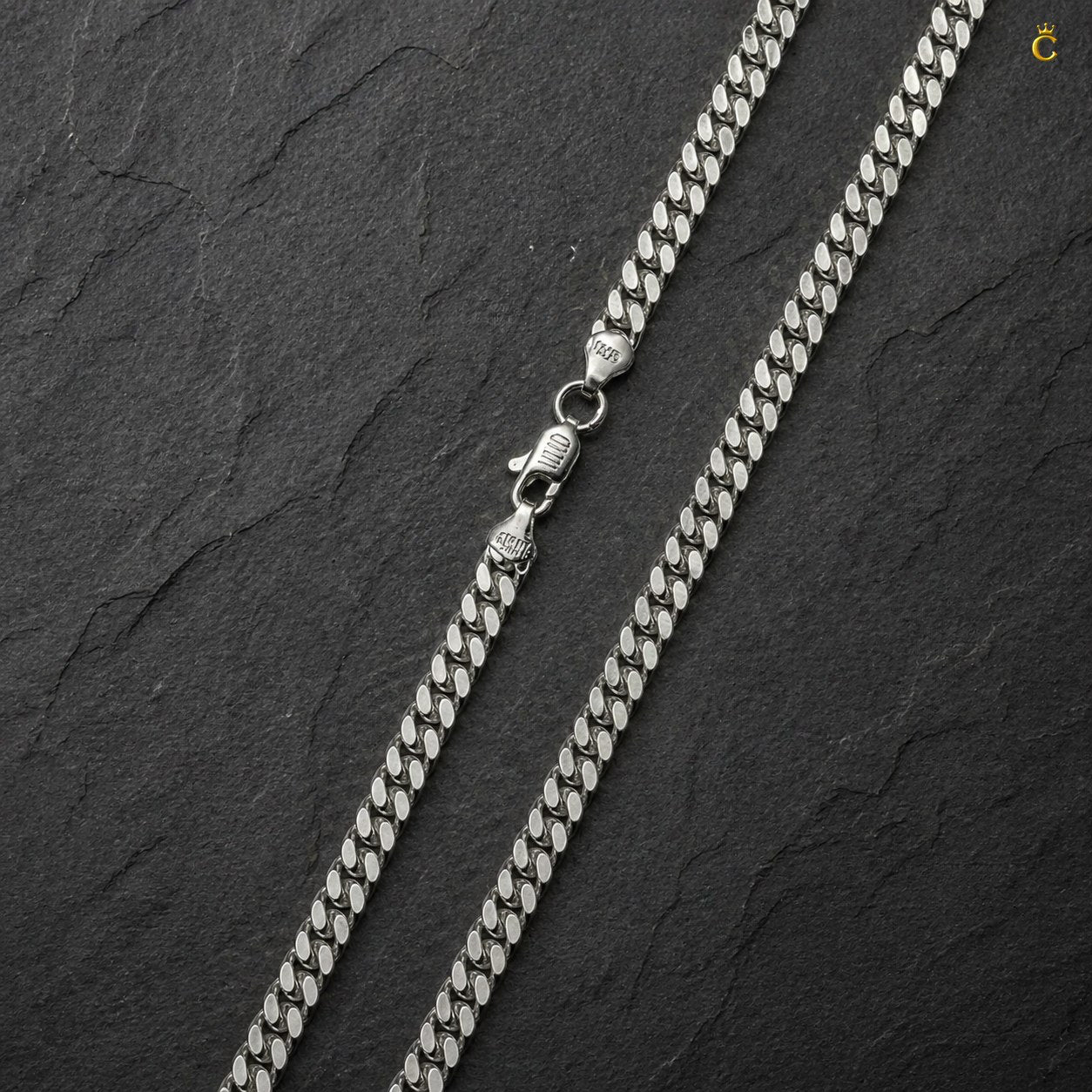 4.8 mm Curb Chain 22 inches