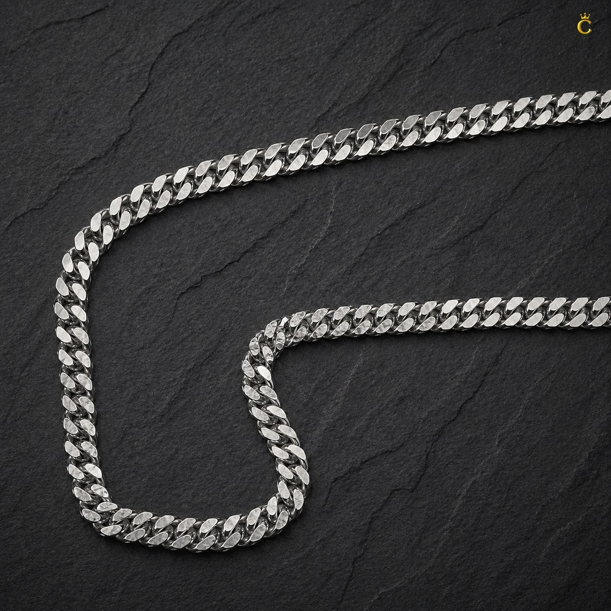 4.8 mm Curb Chain 22 inches