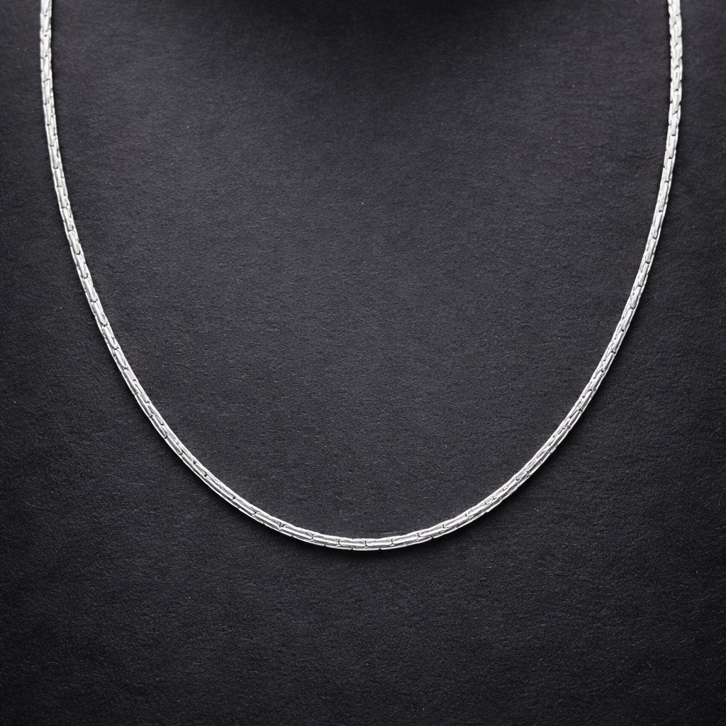 Classic Silver Sleek Link Chain Necklace