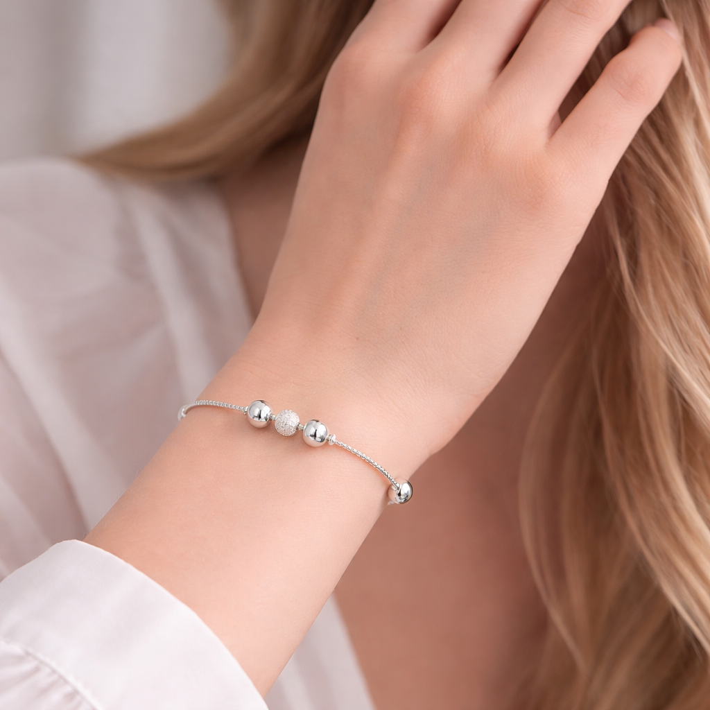 Elegant Silver Beaded Stardust Bracelet