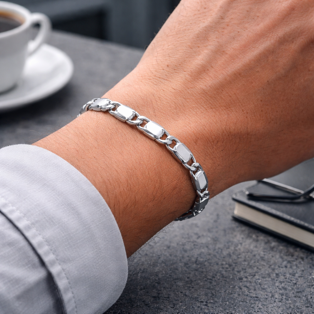 Elegant Men's Silver Curb and Bar Link Bracelet