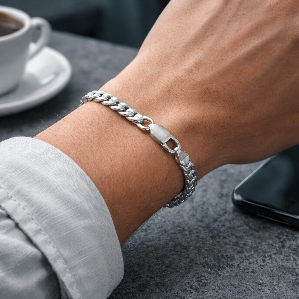 Elegant Men's Silver Curb and Bar Link Bracelet