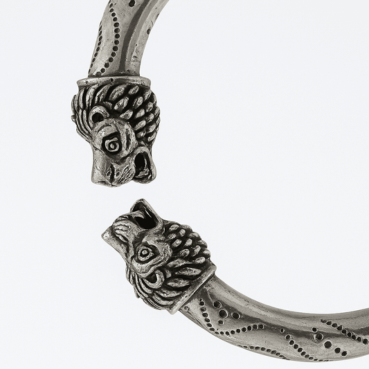 The 925 Sterling Silver Lion Cuff | Kada for Men - Celestora - India - - - Cuff / Kada for Men, Boys, Gift for Men, Brother, Boyfriend, Husband