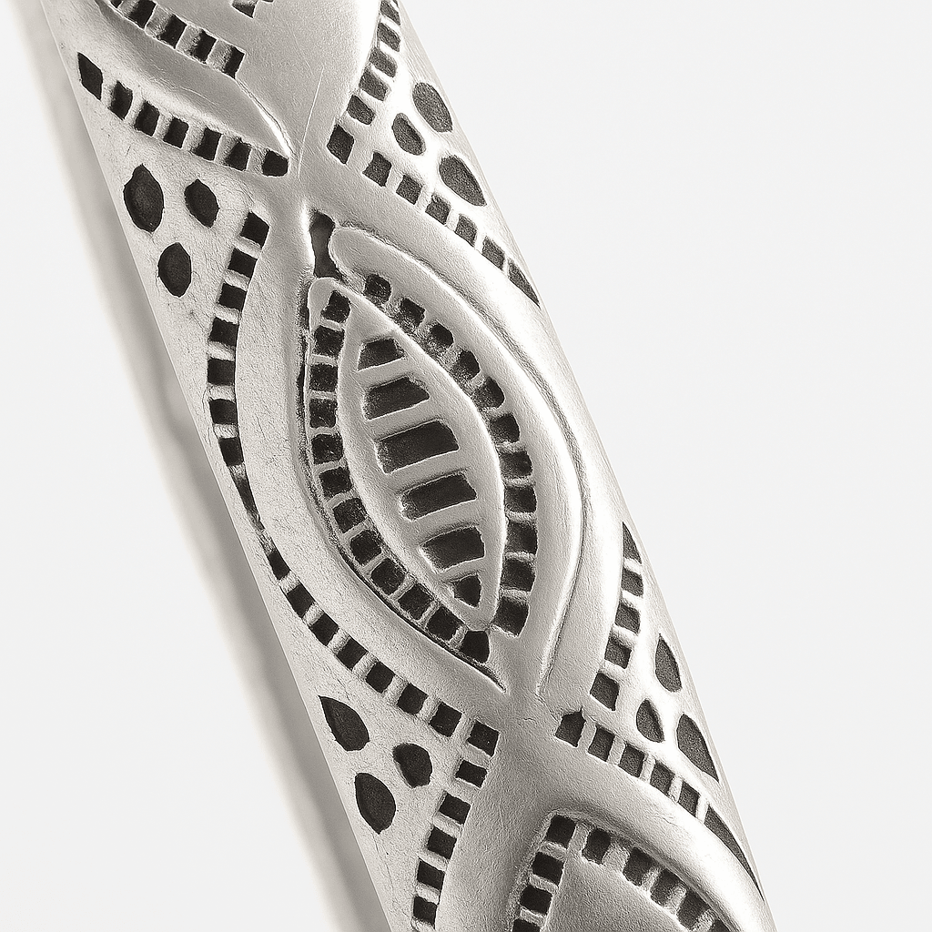 The 925 Sterling Silver Lion Cuff | Kada for Men - Celestora - India - - - Cuff / Kada for Men, Boys, Gift for Men, Brother, Boyfriend, Husband