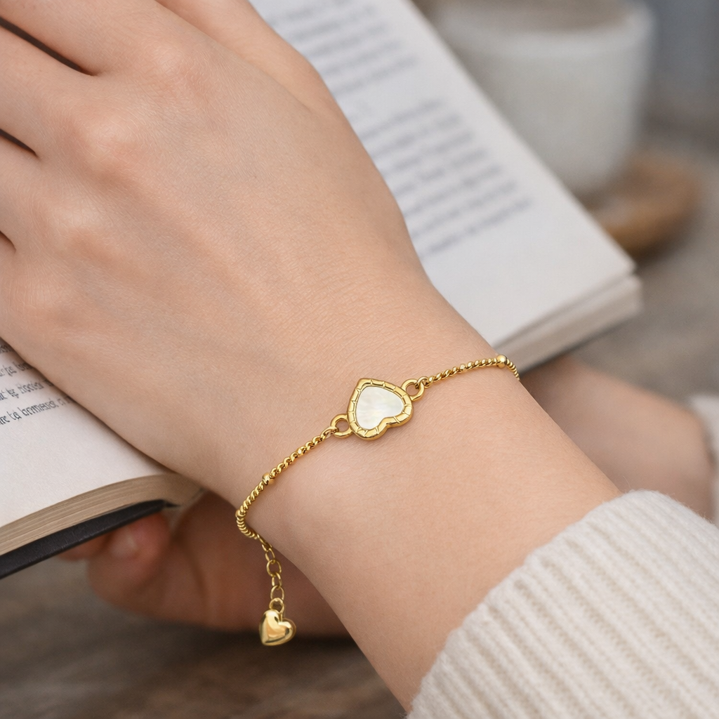 Gold Heart Charm Bracelet with Mother of Pearl