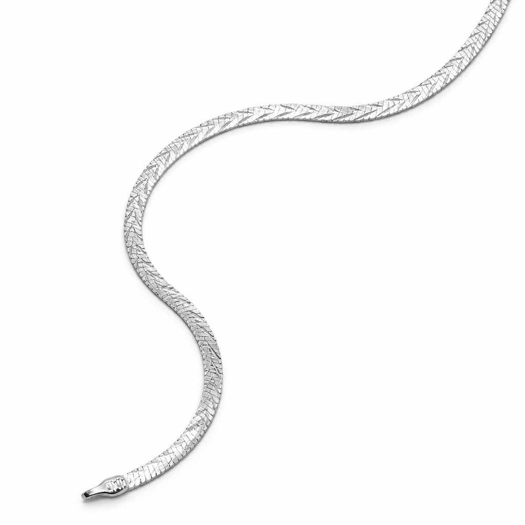 Elegant Textured Chevron Silver Flat Chain Necklace