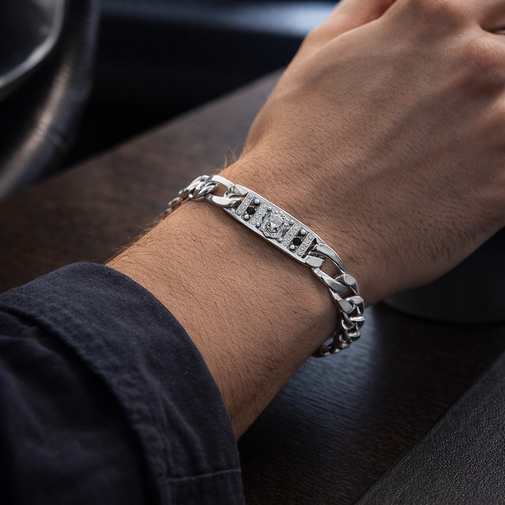 Lion Motif Silver Figaro Curb Bracelet with Black Accents
