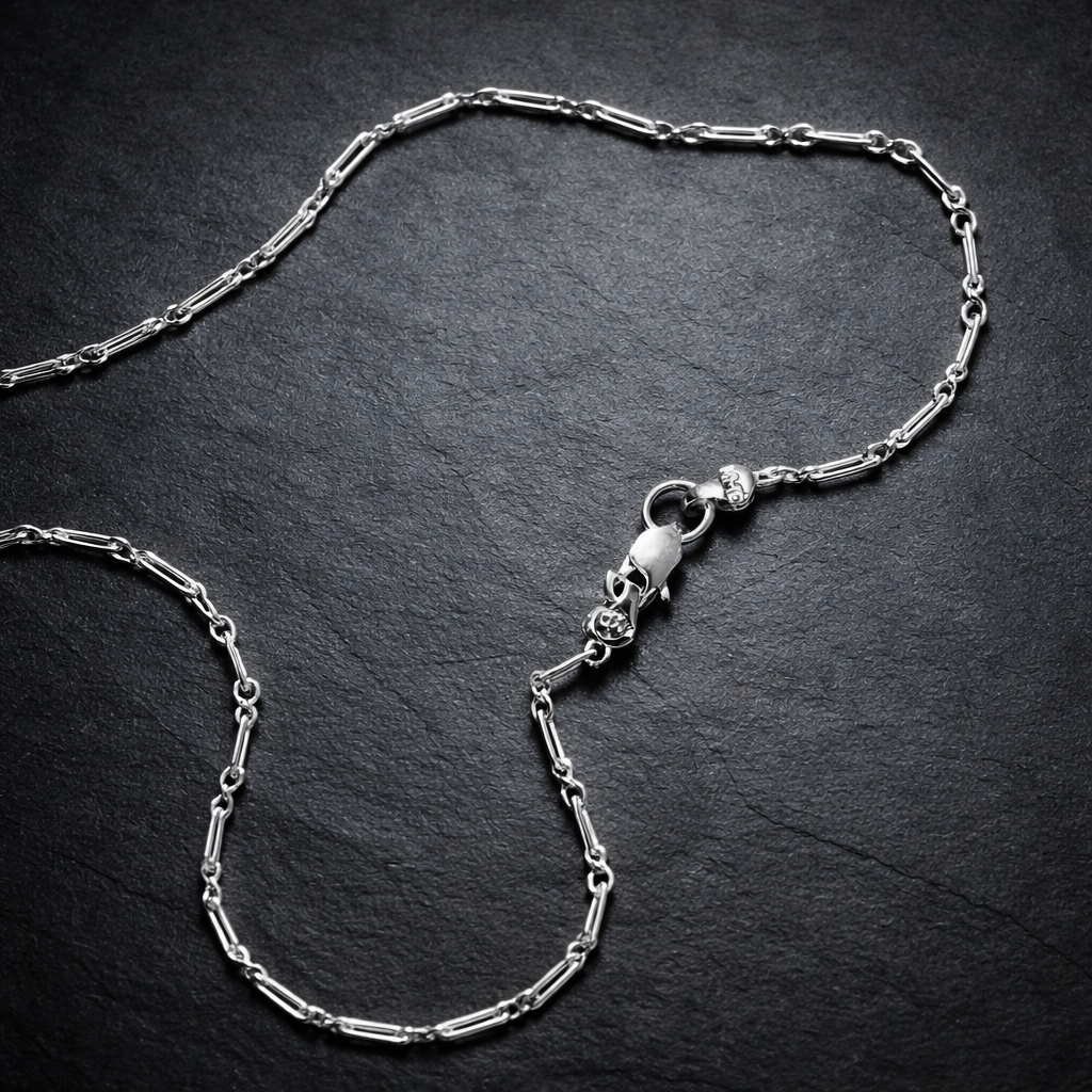 Bold Step Link Chain