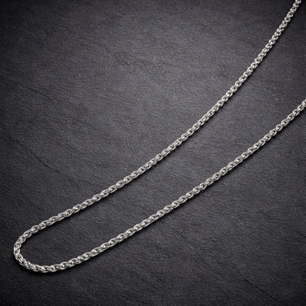 Crown Detail Chain
