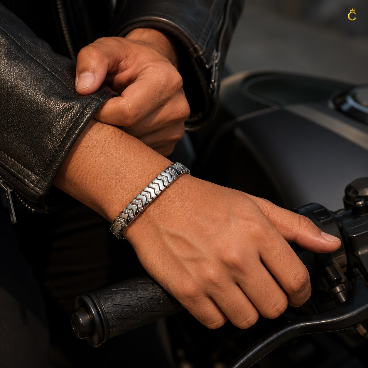 Men's Premium Silver Chevron Link Bracelet