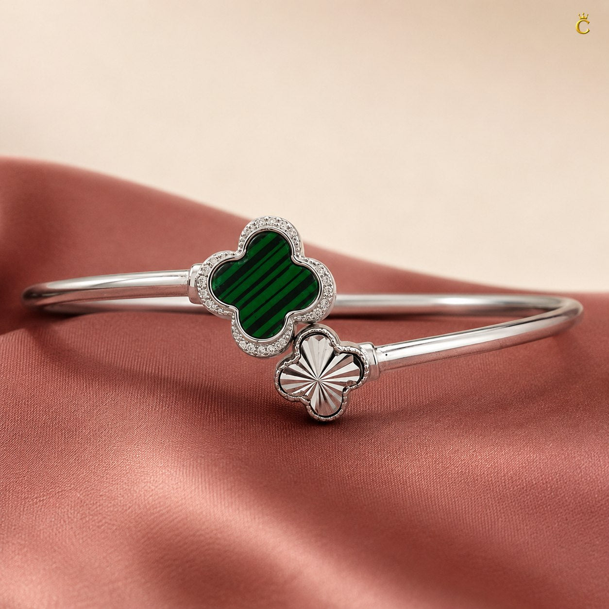 Celestora-Silver Green Clover Open Cuff / Band (Van Cleef inspired)